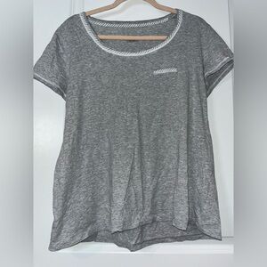 Carole Hochman 100% Cotton Natural Fiber Gray Short Sleeve Top Small Pocket Sz L
